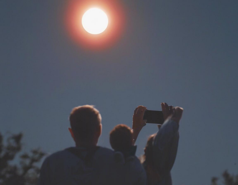 Safe Viewing Tips for the Total Eclipse